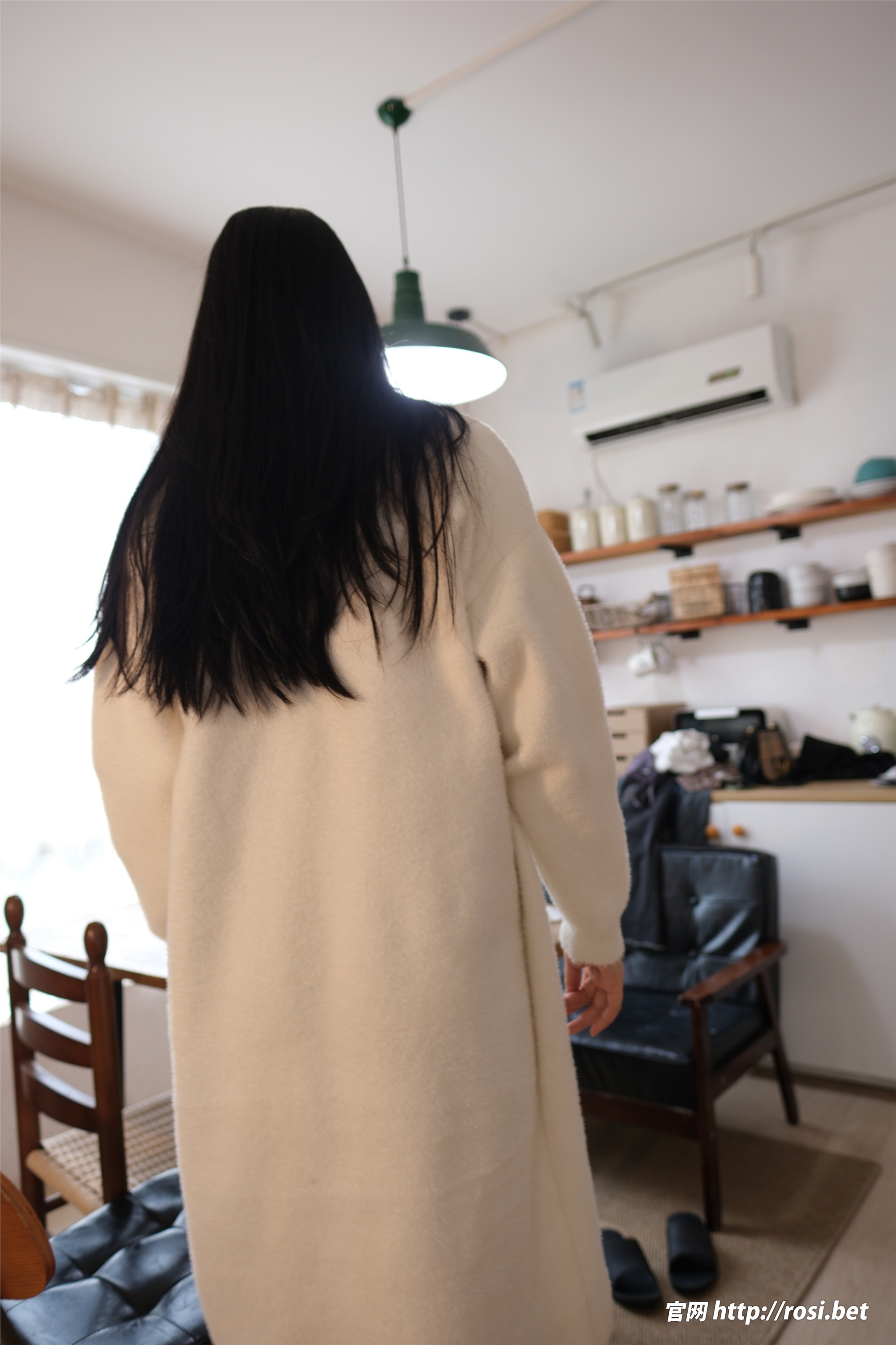 ROSI写真 2025.10.06 NO.5054